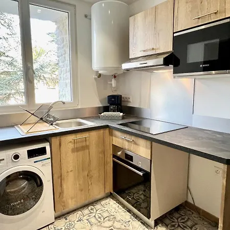 Errai Yourhosthelper Apartament